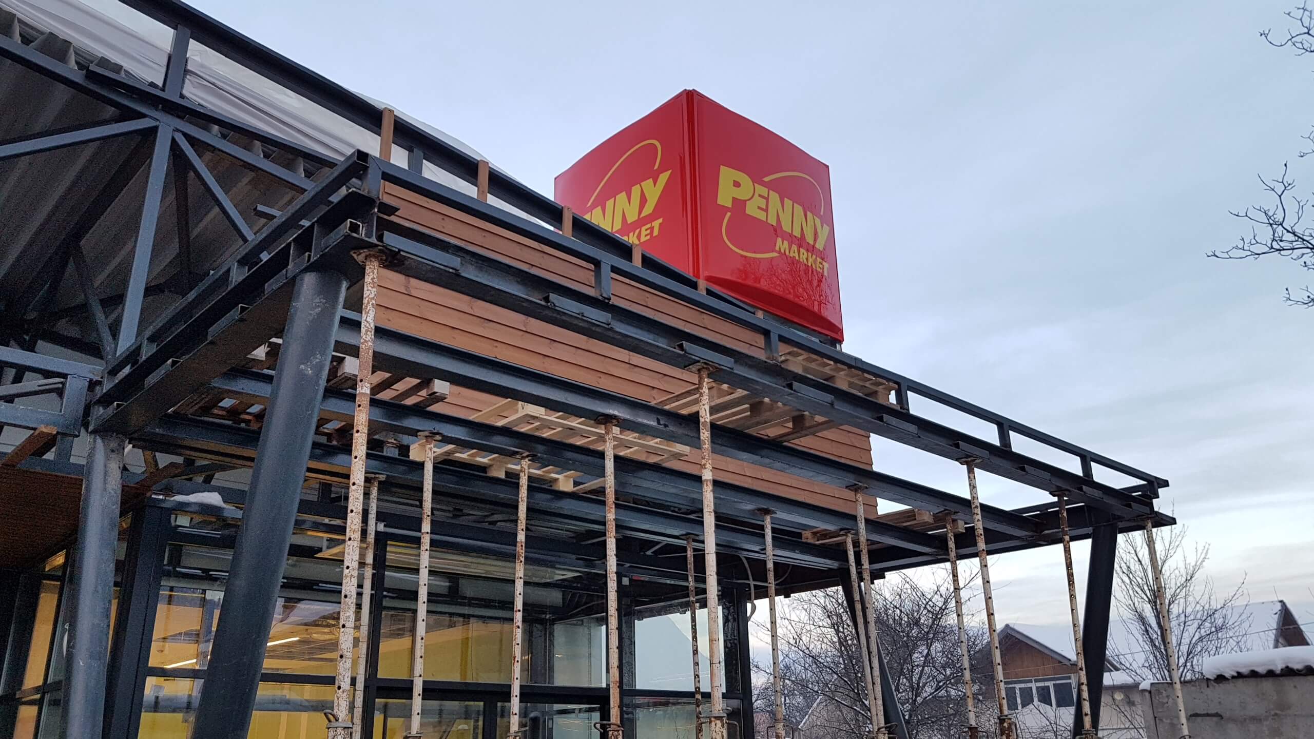 Proiect spatiu comercial - PENNY Market Sacele - else studio